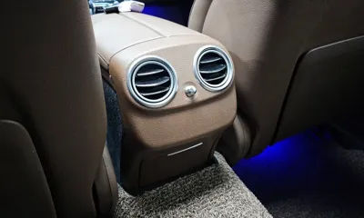 Mercedes-Benz E-Class 2019, 98754 км, за 12669.03 USD - фото 30