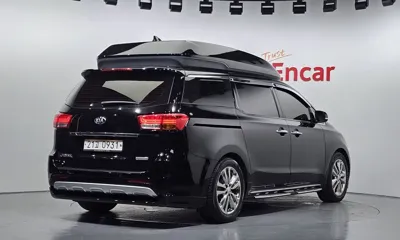 Kia Canival 2016, 142831 км, за 8933.26 USD