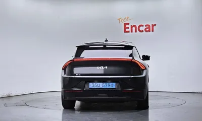 Kia EV6 2022, 163121 км, за 13778.39 USD