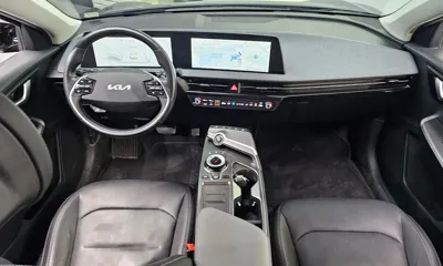 Kia EV6 2022, 163121 км, за 13778.39 USD - фото 7