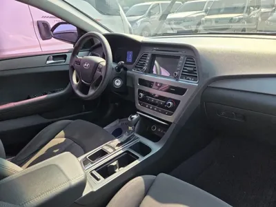 Hyundai Sonata 2015, 85162 км, за 5218.59 USD - фото 9