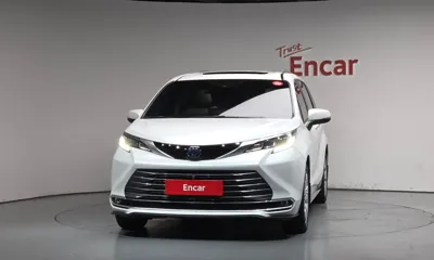 Toyota Sienna 2022, 33878 км, за 30279.34 USD