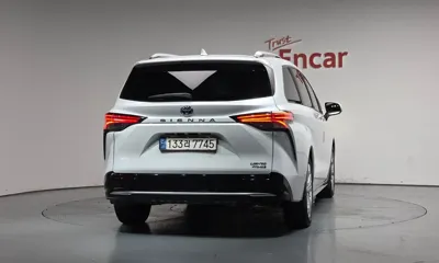 Toyota Sienna 2022, 33878 км, за 30279.34 USD