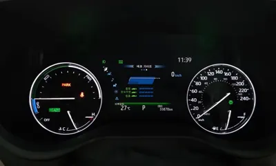 Toyota Sienna 2022, 33878 км, за 30228.16 USD - фото 8