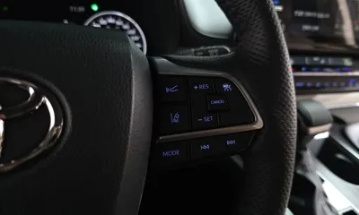 Toyota Sienna 2022, 33878 км, за 30228.16 USD - фото 19