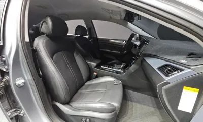 Hyundai Sonata 2017, 124375 км, за 6291.39 USD - фото 11
