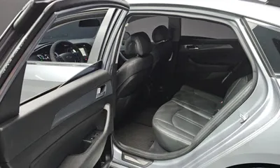 Hyundai Sonata 2017, 124375 км, за 6291.39 USD - фото 12