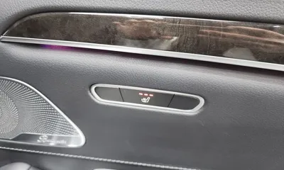 Mercedes-Benz S-Class 2015, 140632 км, за 19491.24 USD - фото 19