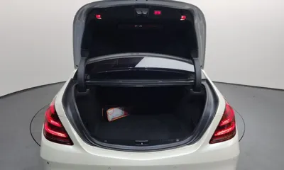 Mercedes-Benz S-Class 2015, 140632 км, за 19491.24 USD - фото 20