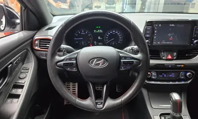 Hyundai i30 2020, 59473 км, за 12823.91 USD - фото 13