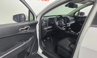 Kia Sportage 2023, 37549 км, за 13668.03 USD - фото 10