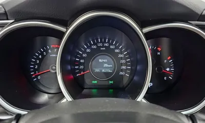Kia K5 2015, 85773 км, за 6108.77 USD - фото 8