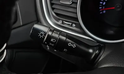 Kia K5 2015, 85773 км, за 6108.77 USD - фото 17