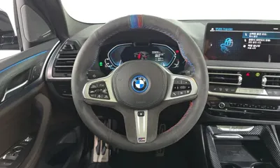 BMW iX3 2022, 82725 км, за 28554.55 USD - фото 13