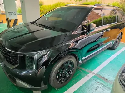 Kia Canival · 2025 год