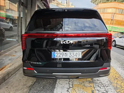 Kia Canival 2025, 30871 км, за 21103.32 USD