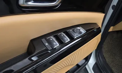 Kia Canival 2023, 53200 км, за 17776.9 USD - фото 29