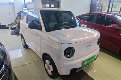 Geely Galaxy Panda 2023, 24100 км, за 6058 USD