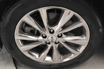 Kia Canival 2019, 123822 км, за 7794.32 USD