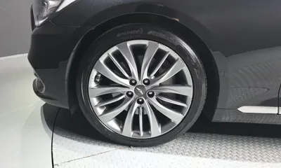 Genesis G80 2019, 97125 км, за 11648.23 USD