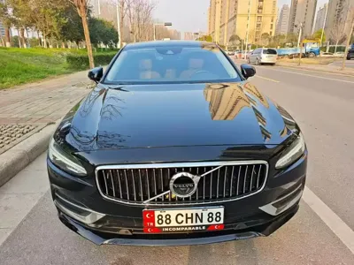 Volvo S90 2020, 51000 км, за 16325.55 USD