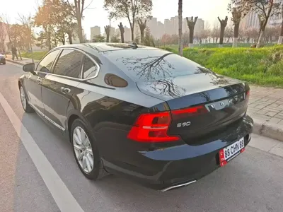 Volvo S90 2020, 51000 км, за 16178.75 USD - фото 7