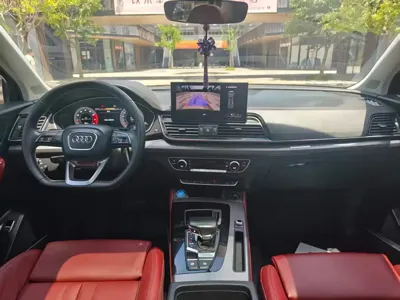 Audi Q5L 2021, 90000 км, за 21979.63 USD - фото 8