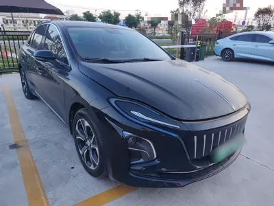 Hongqi E-QM5 2021, 17300 км, за 12729 USD - фото 3