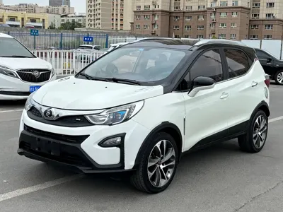 BYD Yuan · 2017 год