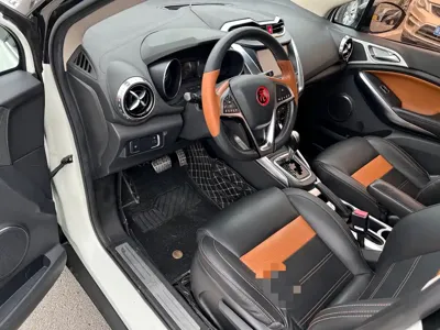 BYD Yuan 2017, 92000 км, за 2758.46 USD