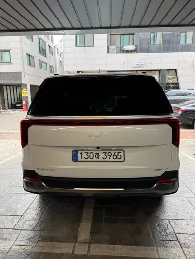 Kia Canival 2026, 4887 км, за 16872.97 USD
