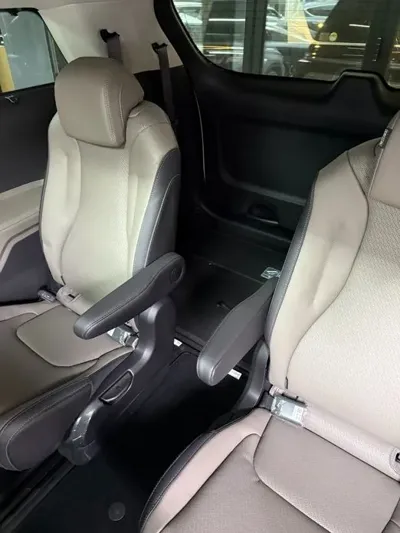 Kia Canival 2026, 4887 км, за 16848.83 USD - фото 10