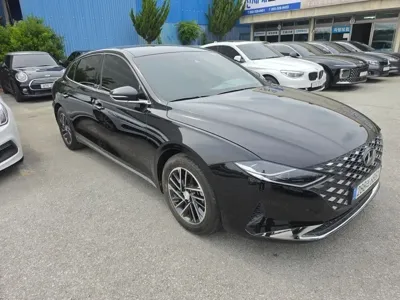 Hyundai Grandeur 2021, 32623 км, за 15951.16 USD