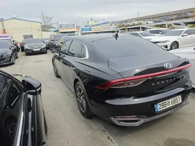 Hyundai Grandeur 2021, 32623 км, за 15951.16 USD