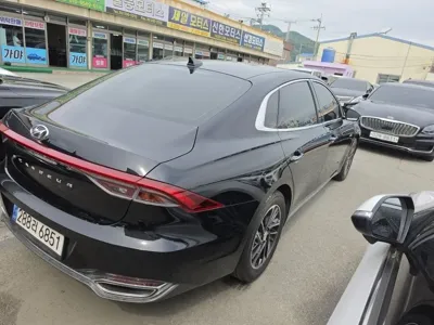 Hyundai Grandeur 2021, 32623 км, за 15830.63 USD - фото 6