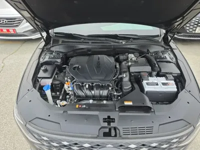 Hyundai Grandeur 2021, 32623 км, за 15830.63 USD - фото 19