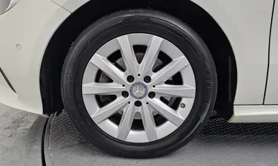 Mercedes-Benz A-Class 2016, 56443 км, за 7925.71 USD