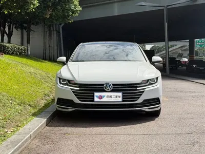 Volkswagen CC 2019, 70000 км, за 13798.24 USD