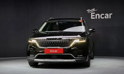 Kia Canival 2023, 133026 км, за 15926.67 USD