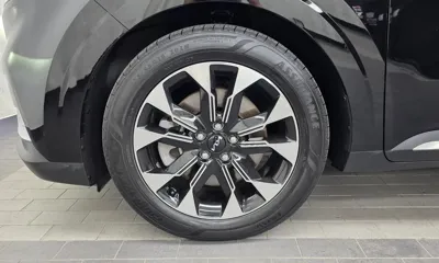 Kia Canival 2023, 133026 км, за 15926.67 USD