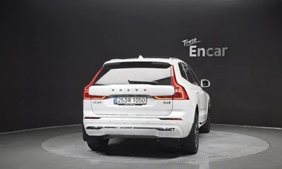 Volvo XC60 2024, 10430 км, за 34105.93 USD