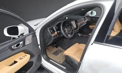 Volvo XC60 2024, 10430 км, за 34105.93 USD - фото 10