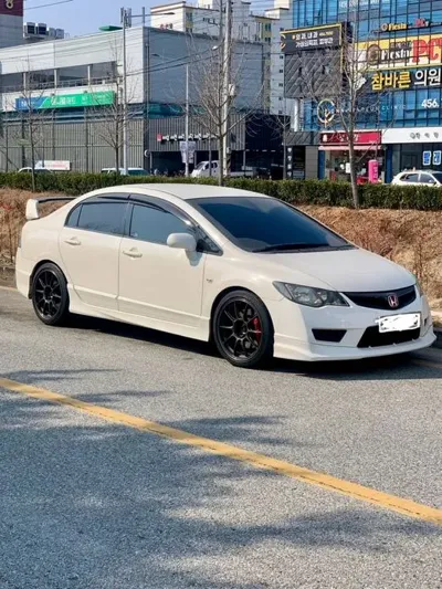 Honda Civic · 2007 год