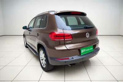 Volkswagen Tiguan 2016, 123400 км, за 7415 USD