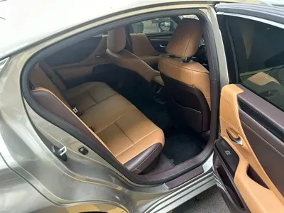 Lexus ES 2021, 72000 км, за 30634.5 USD - фото 8