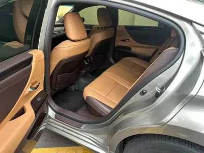 Lexus ES 2021, 72000 км, за 30634.5 USD - фото 10