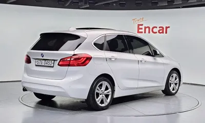 BMW 2-Series 2016, 105247 км, за 5448.34 USD