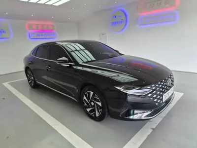 Hyundai Grandeur 2022, 128696 км, за 13352.73 USD