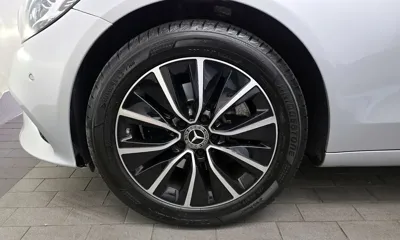 Mercedes-Benz C-Class 2019, 72705 км, за 13551.04 USD