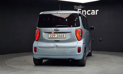 Kia Ray 2013, 209307 км, за 2373.08 USD